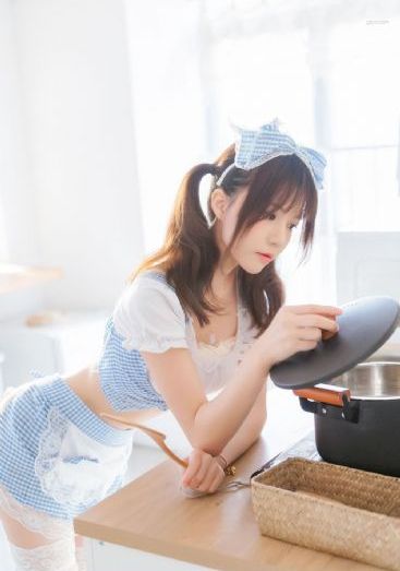 大学生特殊的按摩精油