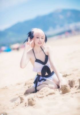 巴霍巴利王:开端电影
